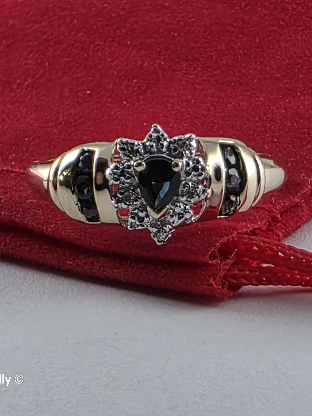 10K Yellow Gold Sapphires and Genuine Diamond Ring Size 7, Solid Gold! 👌🎁